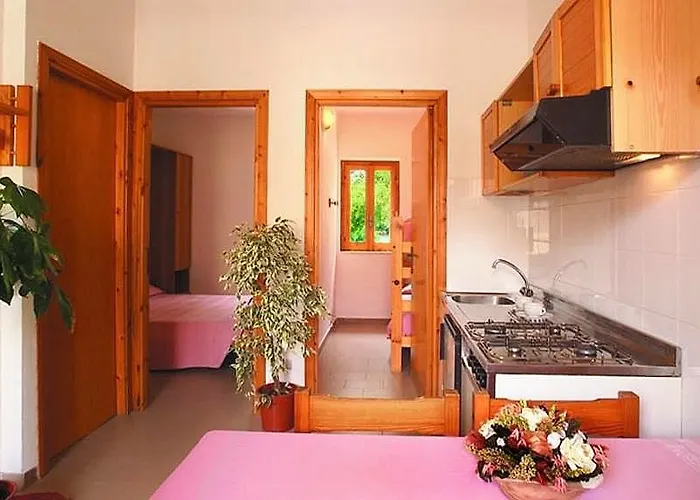 Summer Day Village 公寓式酒店