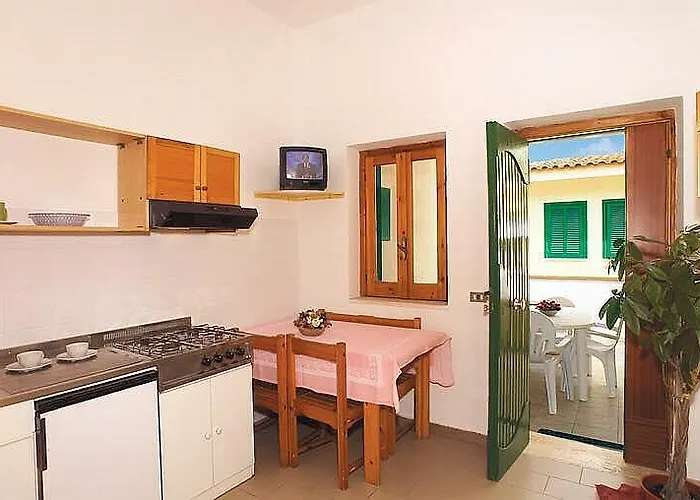 公寓式酒店 Summer Day Village